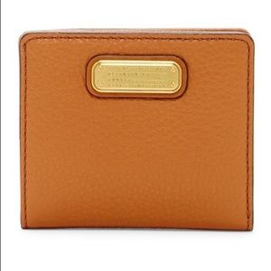 Marc by Marc Jacobs New Q Slim Leather Emi Wallet